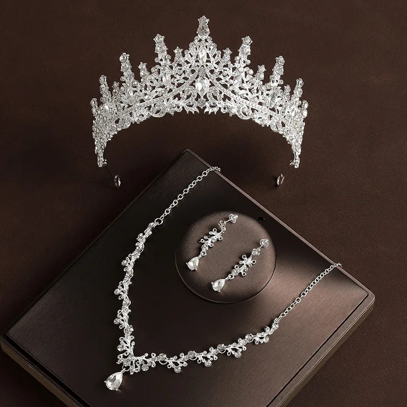 Crystal Elegance Bridal Set – 4 Pieces