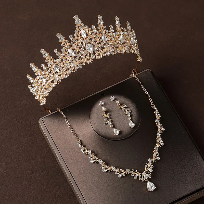 Crystal Elegance Bridal Set – 4 Pieces